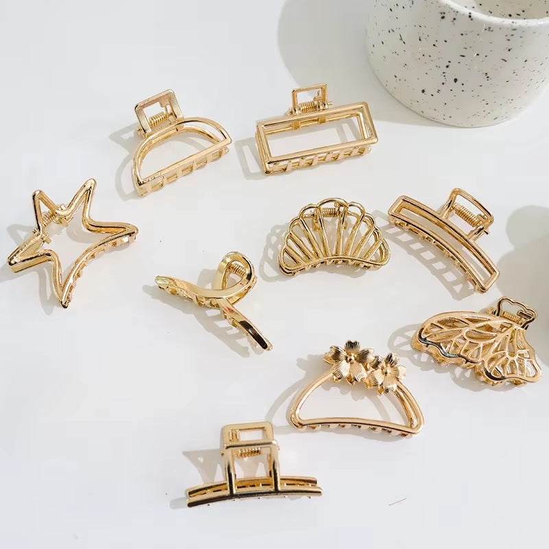 Fashion Hollow Heart Metal Hair Claw Clips Simple Non Slip Mini Gold Geometric Bangs Barrettes Hair Jaws for Women Girls Daily